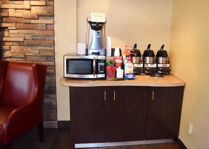 Red Roof Inn Plus+ Pittsburgh East - Monroeville