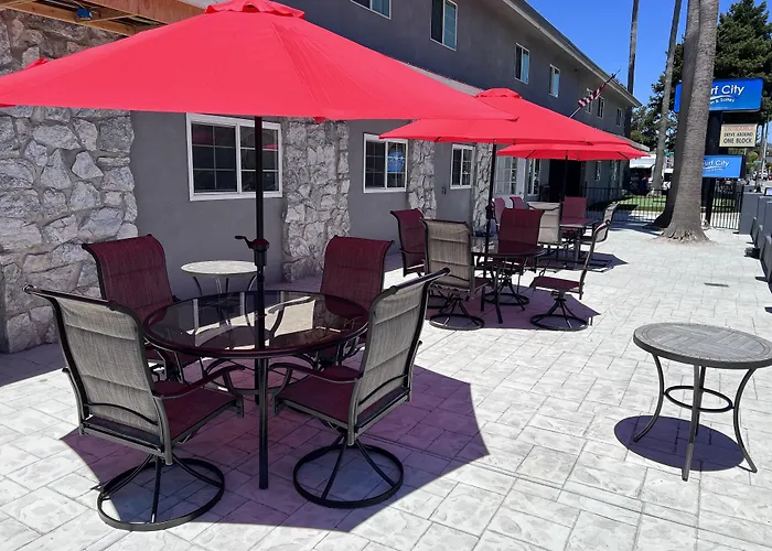 Surf City Inn & Suites Santa Cruz