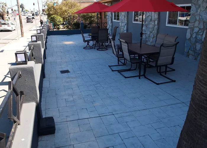 Surf City Inn & Suites Santa Cruz