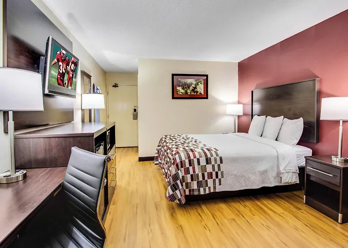 Red Roof Inn Forsyth