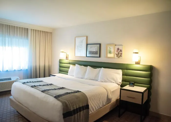 The Ingleside Hotel Waukesha