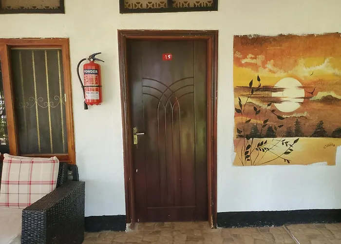 Gorilla African Guest House Entebbe