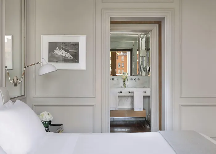 Hotel Portrait Firenze - Lungarno Collection