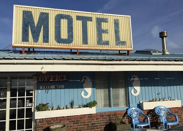 Chris By The Sea Motel Oyhut