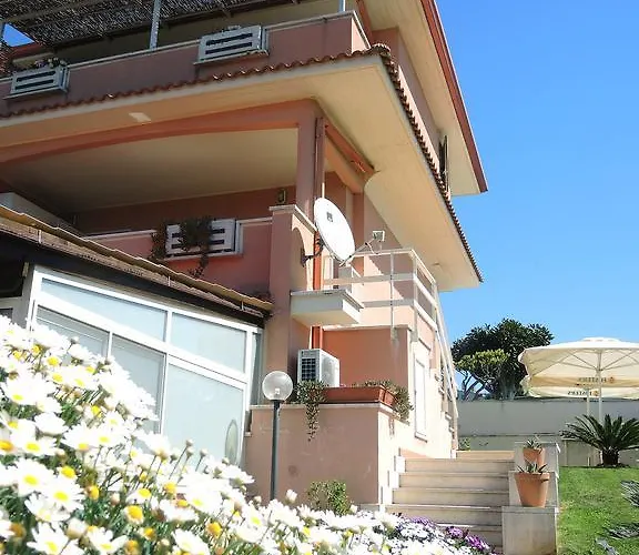 Le Ninfe Bed And Breakfast Anzio