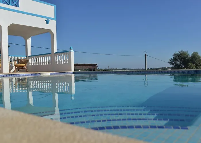 Quinta Da Fonte Em Moncarapacho Hotel