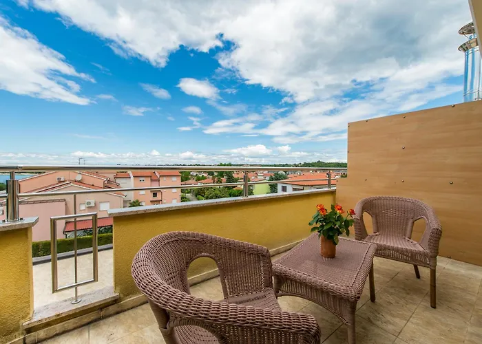 Bed and Breakfast Vilola Zambratija 