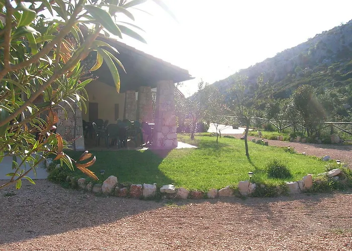 Bed and Breakfast Punto Di Ristoro Uttolo Baunei