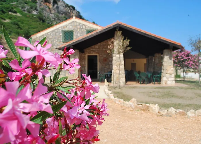 Bed and Breakfast Punto Di Ristoro Uttolo Baunei