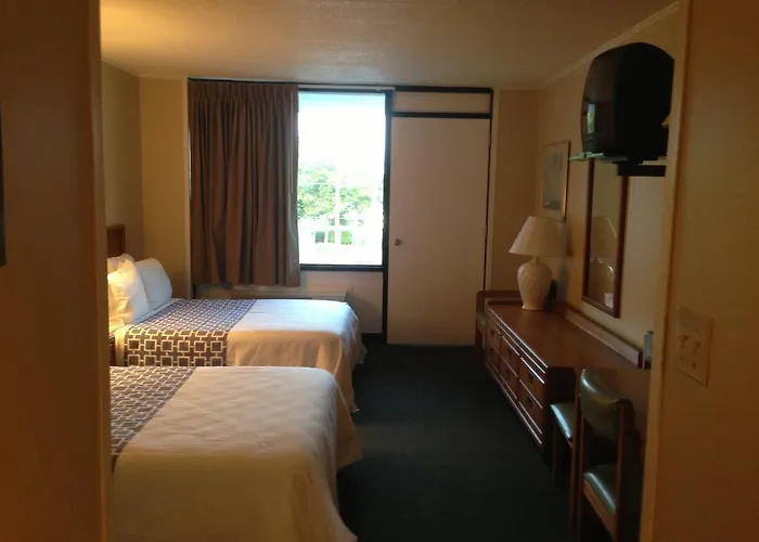 Fenwick Islander Motel