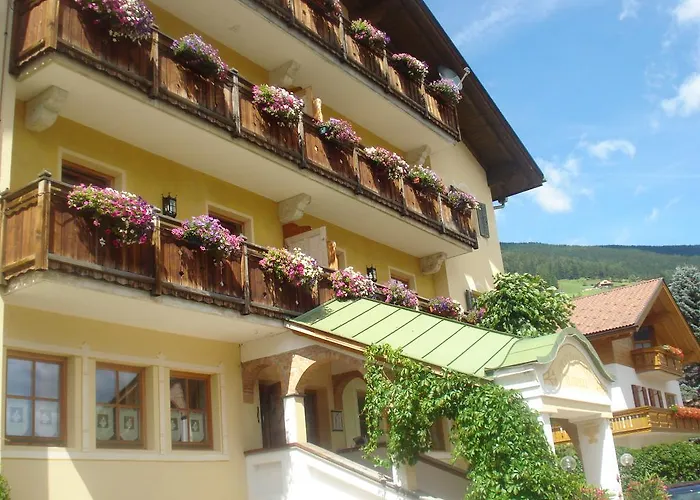 Piccolohotel Tempele Garni