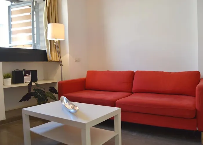 Apartamentos Living Valencia-Vitoria