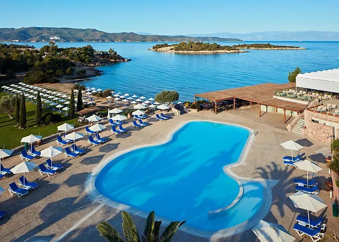 Aks Hinitsa Bay Hotel