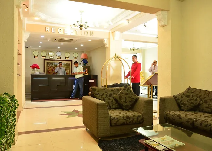 Pearl City Hotel Colombo
