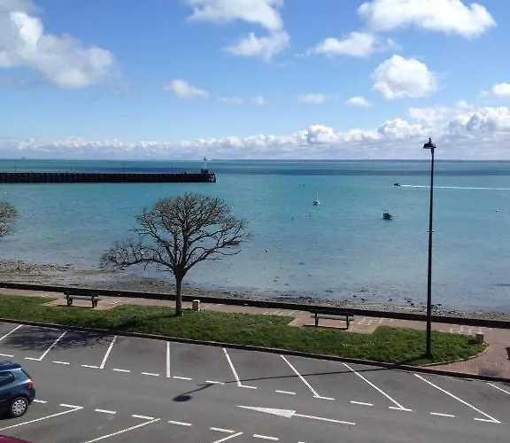 Hotel Le Querrien à Cancale