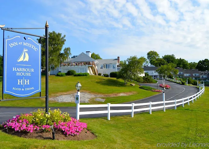 Inn At Mystic