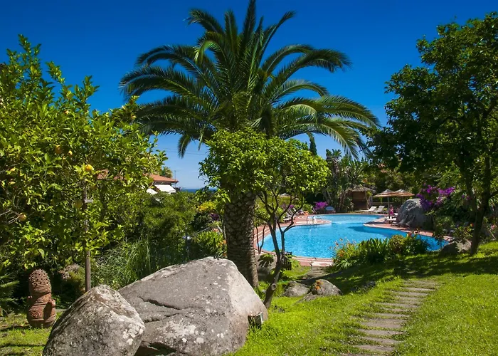 Hotel Cernia Isola Botanica SantʼAndrea