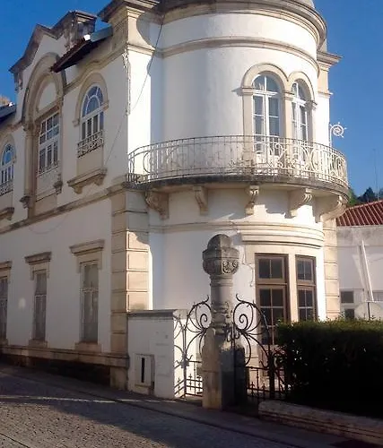 Rosa Biscoito Suites Luso 