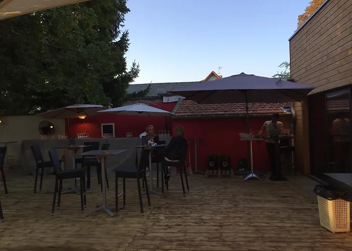 Bull'It Hotel