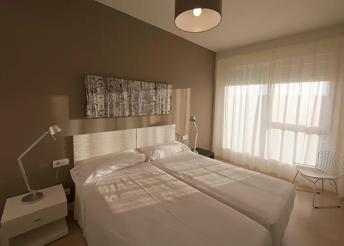 Apartamentos Irenaz Vitoria
