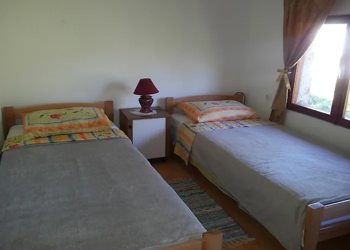 Guest House Sara Podhum
