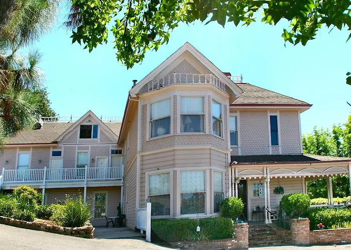 Power'S Mansion