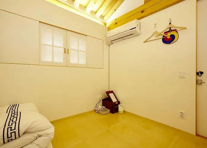 Hanok 24 Guesthouse Gyeongbokgung