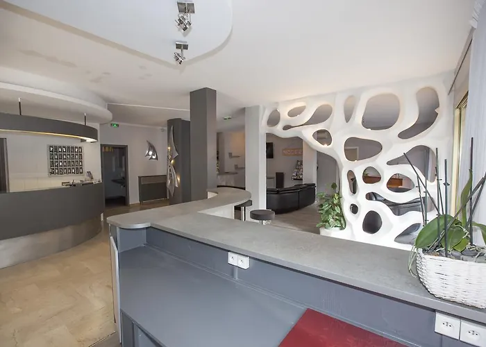 Hotel Moderne