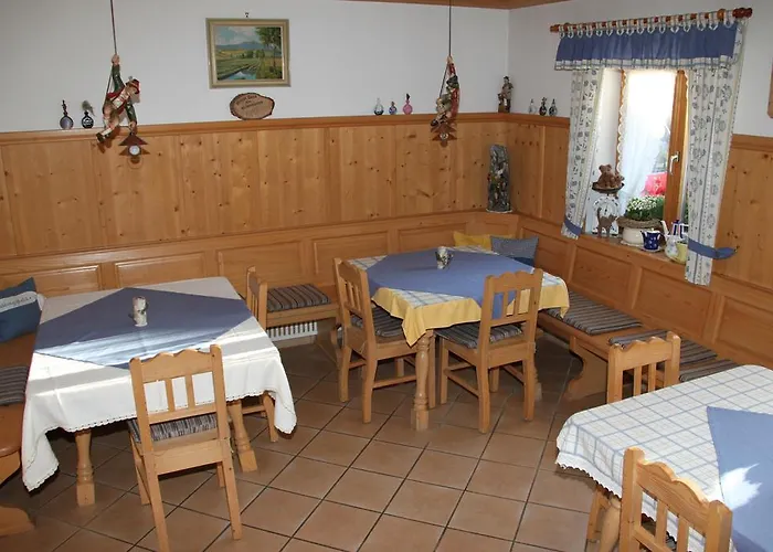 Pension Mühlbauer Lam