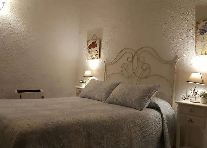 Hotel Vivienda Turistica La Arracada Villena