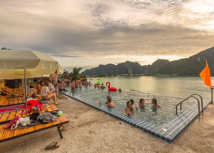 Phuphaya Seaview Resort - Adult Only Phi Phi Don