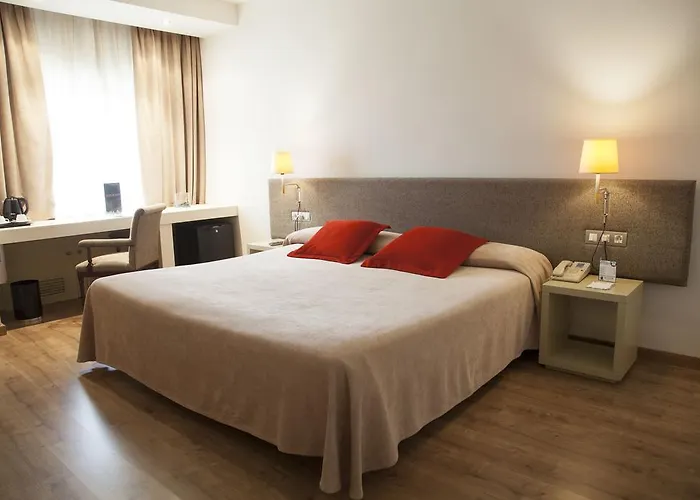 Hotel Condes De Urgel