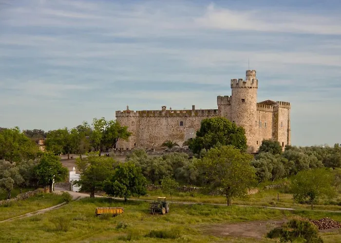 Casa Rural Castillo de Cáceres