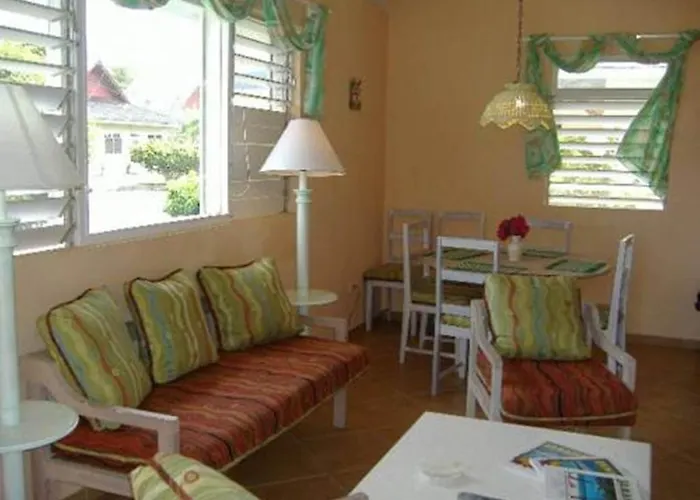 Sunflower Resort & Villas Runaway Bay