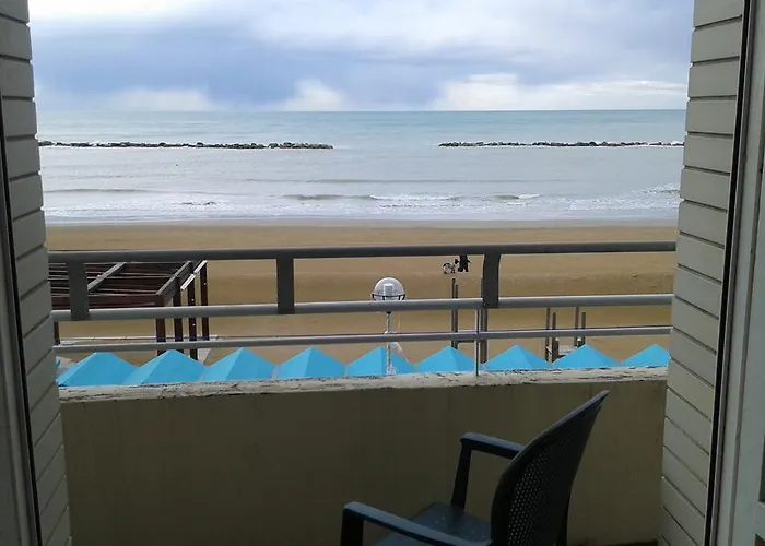 Hotel Flying Pesaro