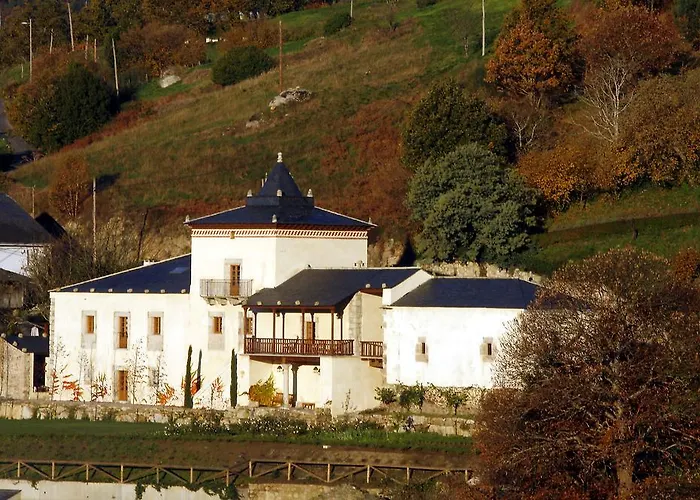 Hoteles en Boal