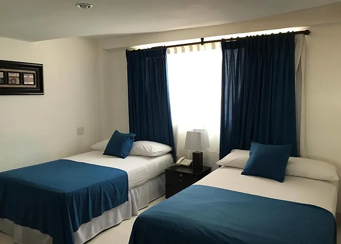 Az Hotel And Suites