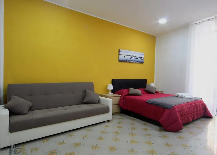Cavour Rooms