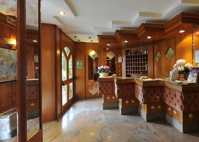 Hotel Vela Trento
