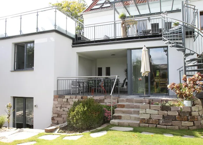 Hotel FAMOS Schlafen Warburg