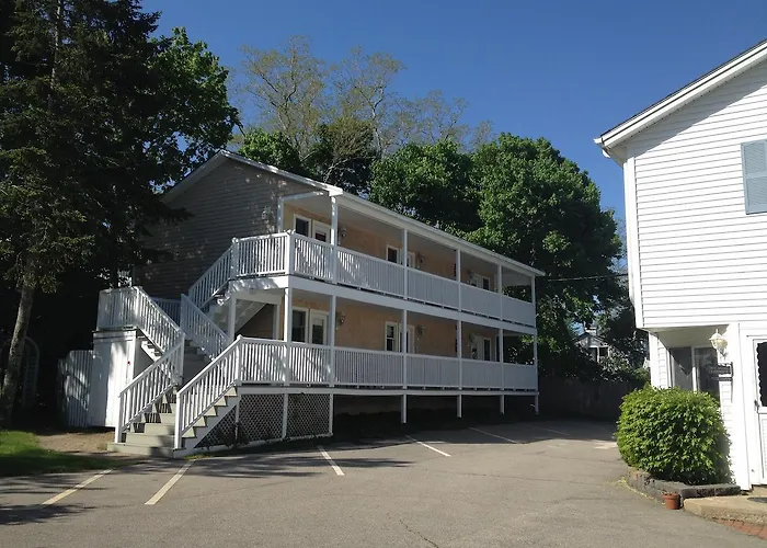 Blue Shutters Inn Carriage House Studios Ogunquit