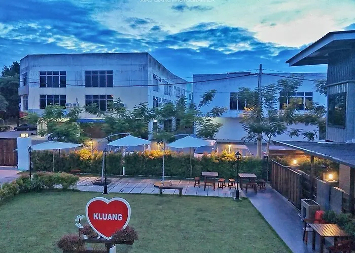 Kluang Hotels