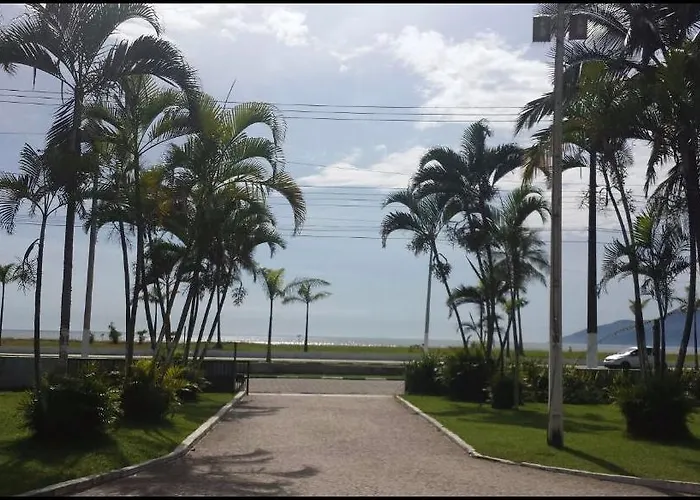Hotel H Caraguatatuba