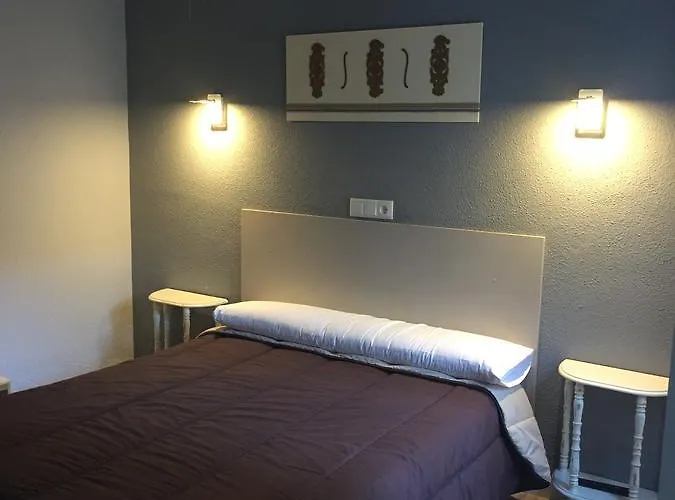 Hostal Rosales