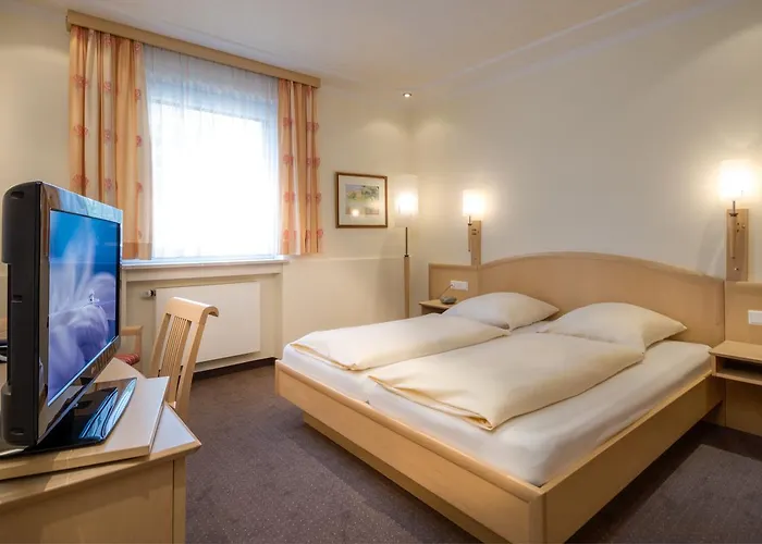 Hotel Gasthof zur Post Unterföhring