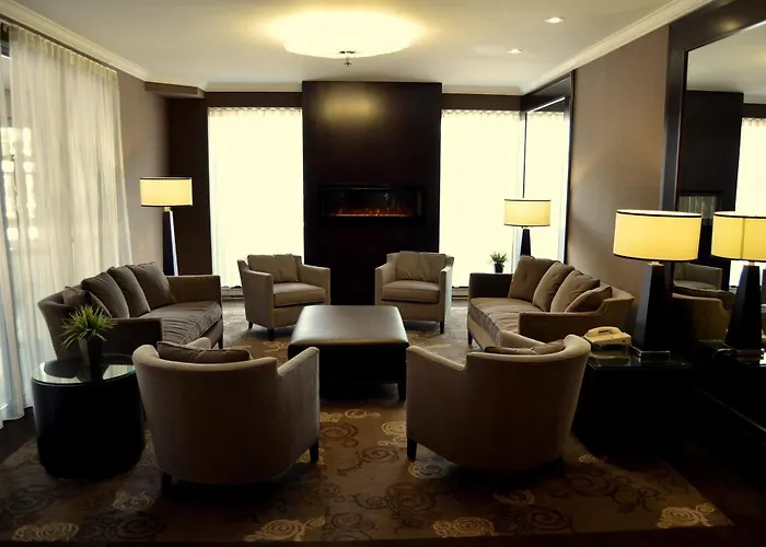 Best Western Plus Ottawa Downtown Suites