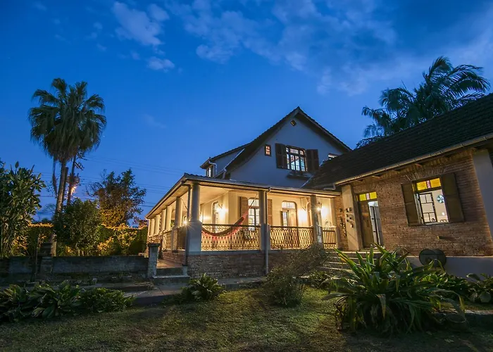 Casa da Estacao - Não é hotel, não é pousada é a casa mais charmosa de Morretes!