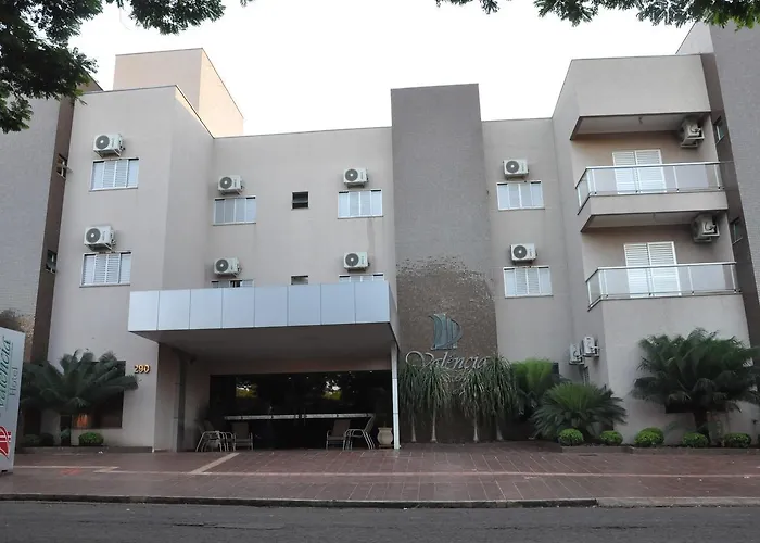 Hotel Valencia Dourados