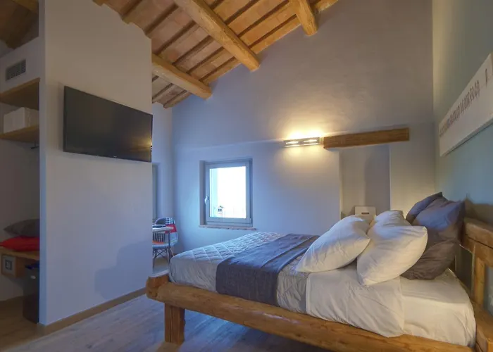 Bed and Breakfast Tabano Ristorante-Casolare Jesi