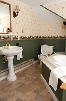 Anniversary Inn Bed And Breakfast